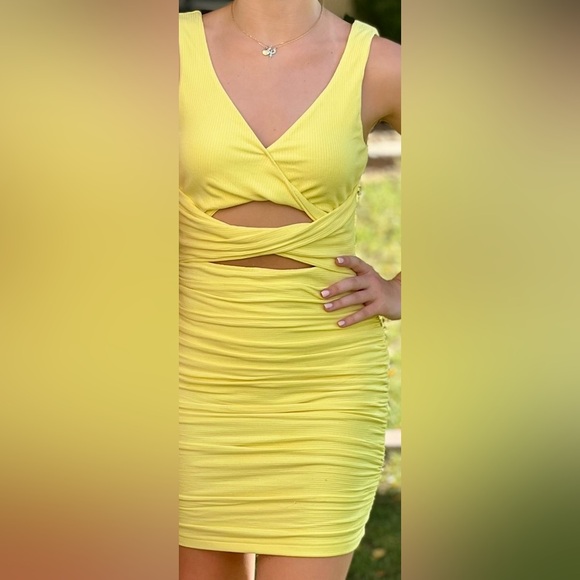 Cut-out twist front mini dress Small - Picture 2 of 3